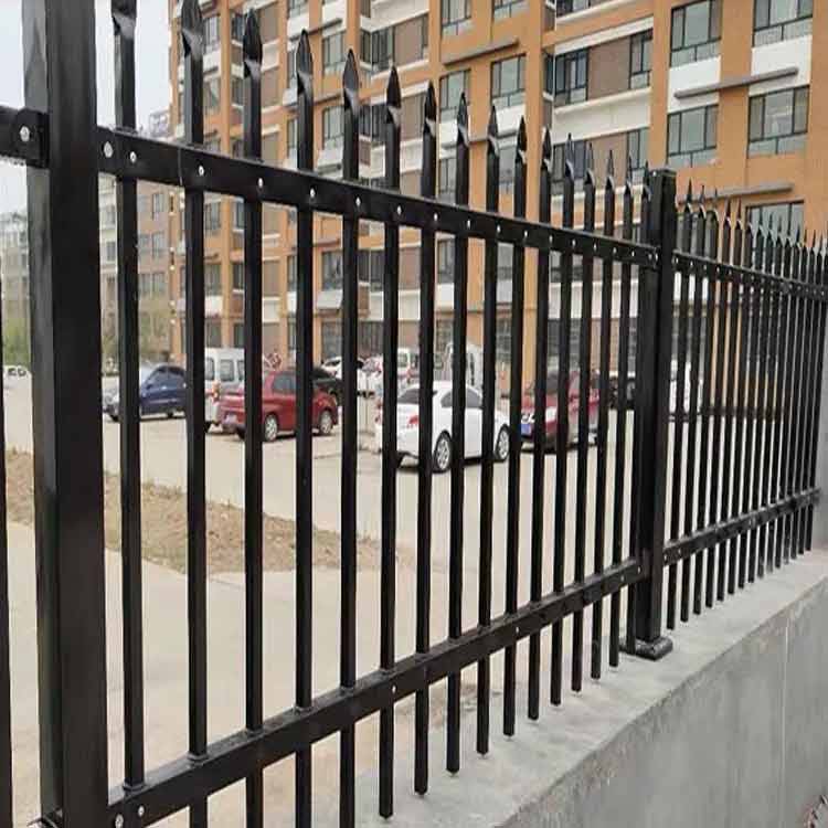 开博体育官方app公园锌钢护栏 锌钢围墙