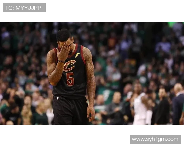 詹姆斯领衔骑士队对决勇士队的精彩较量与历史回顾