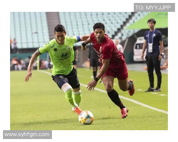 上港与全北激战回顾精彩录像重温比赛瞬间与精彩进球分析 上港与全北激战回顾精彩录像重温比赛瞬间与精彩进球分析