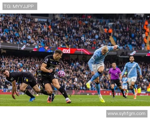 利物浦合力击败切尔西，继续领跑英超，曼城紧追不舍