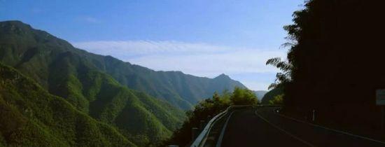开博体育官方app开博体育官网入口浙江一个“魔鬼公路”叫做“中国秋名山”长18公里就在湖州(图3)