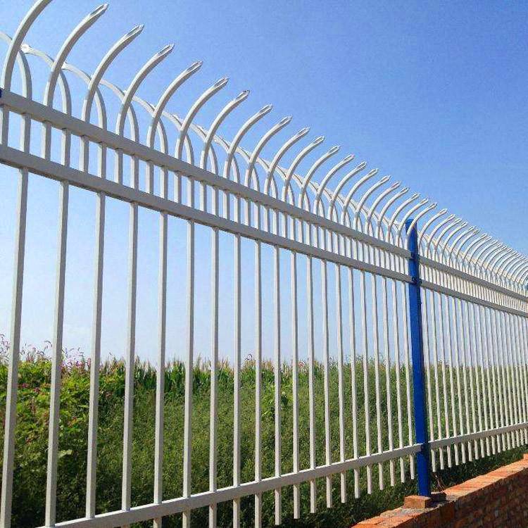 锌钢护栏的优点与用途