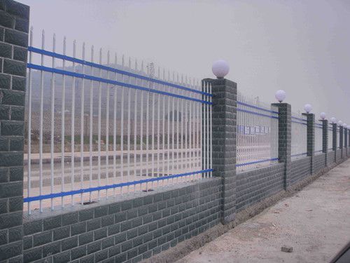 兰开博体育官网入口州锌钢护栏